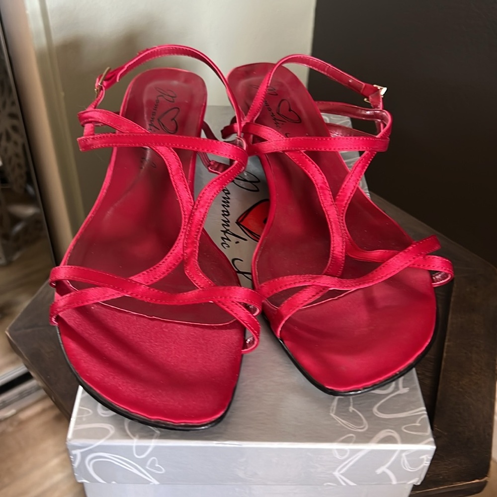 Romantic Soles, size 12, red, worn once